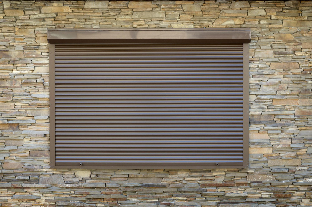 “Da Edil Monopoli il pronto intervento tapparelle a Milano che fa per te”