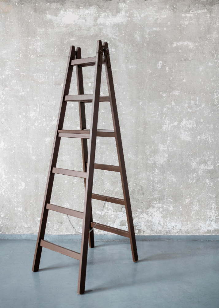 Superstizioni universali: perchè temiamo di passare sotto la scala?